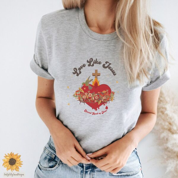 Unique Sacred Heart of Jesus Tee – Love Like Jesus Vintage Floral Faith Shirt