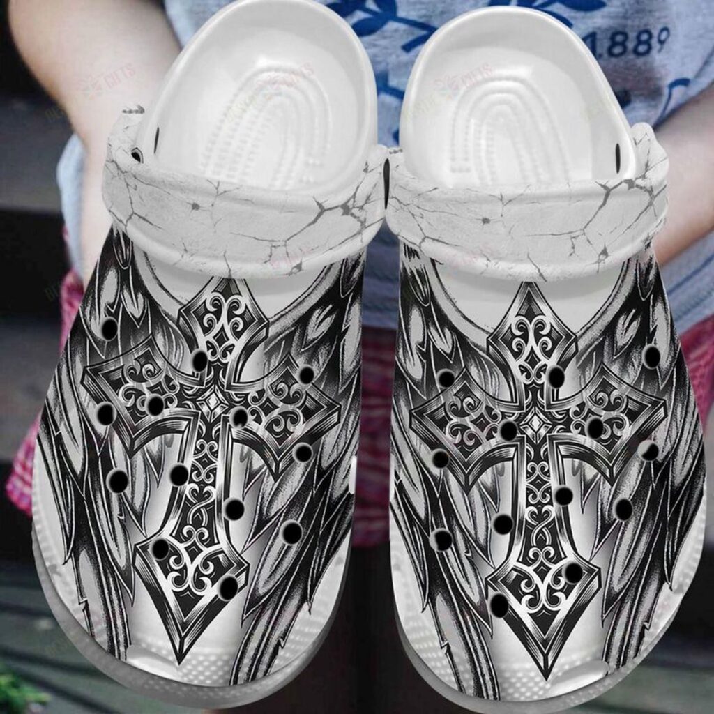 Croc Shoes – Stylish Clog Shoes with Cross Design for God LoversClog Croc Shoes – Stylish Clog Shoes with Cross Design for God LoversClog