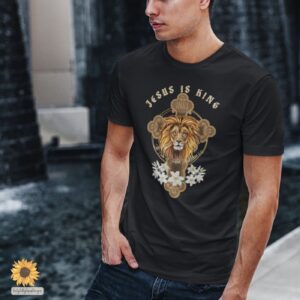 Jesus is King Tee - Lion of Juda Shirt Catholic Clip Art Gift - Religious Tshirt for Him