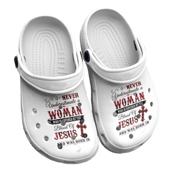 August Born Woman Covered in Jesus Blood: Customized Clogs – Gift for Jesus Lovers Unisex US 4-12