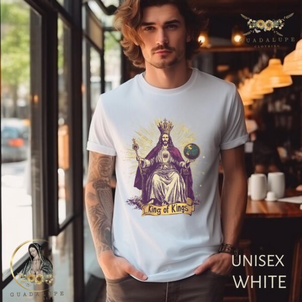King of Kings T-shirt: Sacred Heart of Jesus Unisex Tee Religious Gifts & Church Apparel – Perfect Christmas Gift