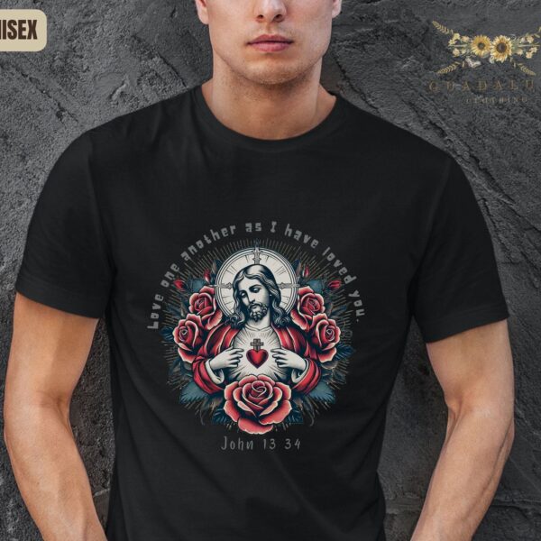 Vintage Sacred Heart of Jesus T-shirts: Catholic Christian Clothing for Faithful – Unique Gifts & Church Wear