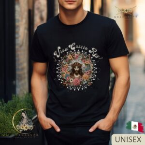 Vintage Boho Sacred Heart of Jesus Tee Viva Cristo Rey T-shirt: Unique Catholic Devotional Gifts