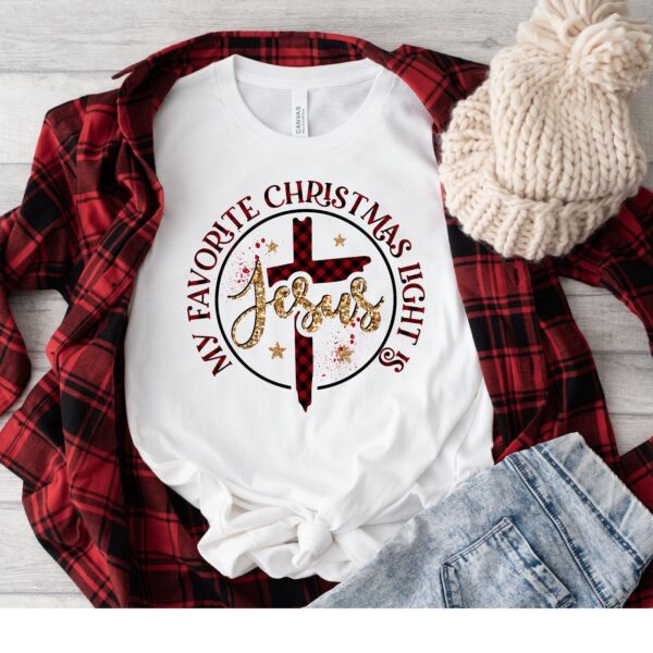 Women s Faithful Christmas T-Shirt: Jesus Devoted Churchgoing Tee – Perfect Religious Gift for Christmas & Valentine s