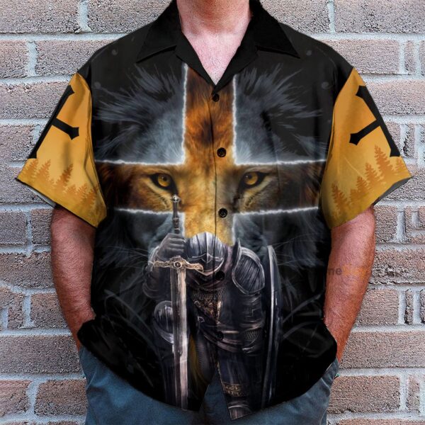God Jesus Lion Hawaiian Shirt: Child of God Man of Faith Warrior of Christ