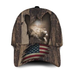 Broken Grunge Wood And Lion - Classic Cap For Jesus, God Lovers