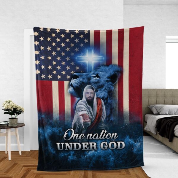 Christian Lion and Jesus Throw Blanket – Faith God s Hand US Flag – One Nation Under God