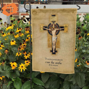 Crucifix Jesus & Cross Flag - Christian Faith Garden Decor for God Lovers