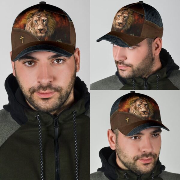 Jesus And Awesome Lion Classic Cap – Gift 2025 for Men Women