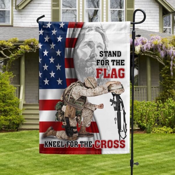 Veteran Jesus Christ Kneeling Flag: Memorial for Fallen Soldiers & Garden Decor