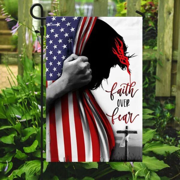 Faith Over Fear Veteran House Flag: Jesus-Themed Garden Decor